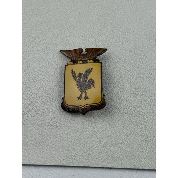 WWII US Army Air Corps Vintage Pin 18th Fighter Wing - Picture 3 of 6